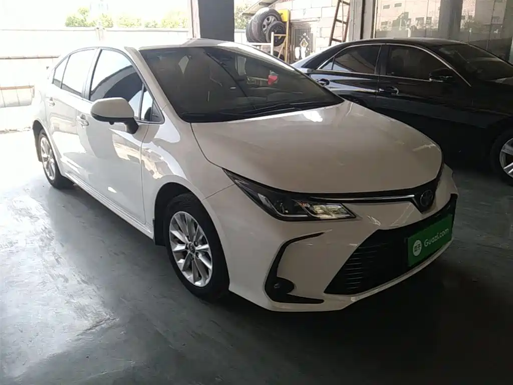 Toyota Corolla 2022 — фото 4