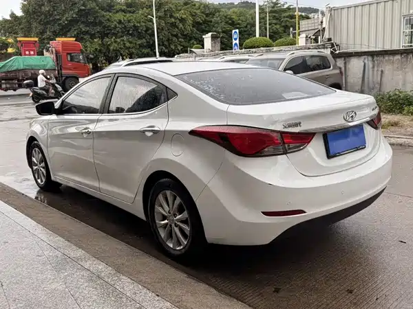 Hyundai Elantra Langdong 2016