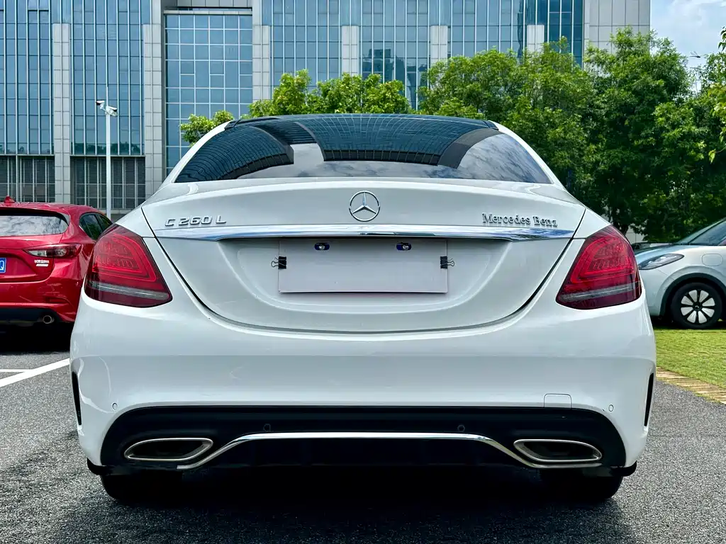 Mercedes-Benz C-Class 2019 — фото 12