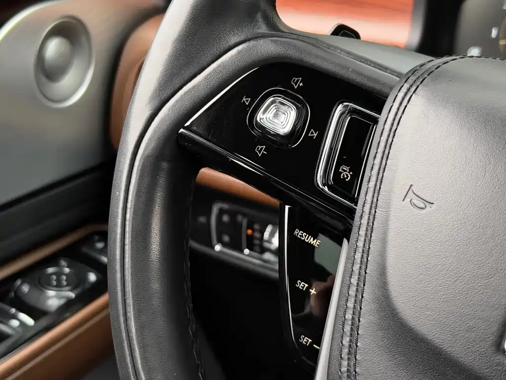 Lincoln Aviator 2021 — фото 11