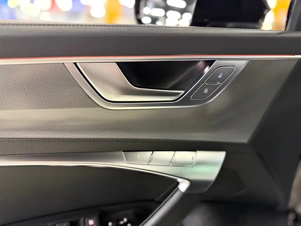 Audi A6L 2023 — фото 7