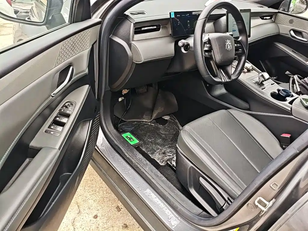 BYD Qin PLUS 2025 — фото 16