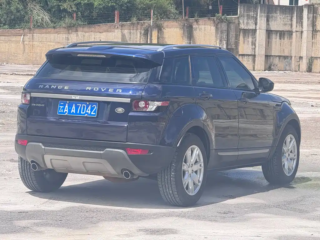 Land Rover Evoque 2014 — фото 14