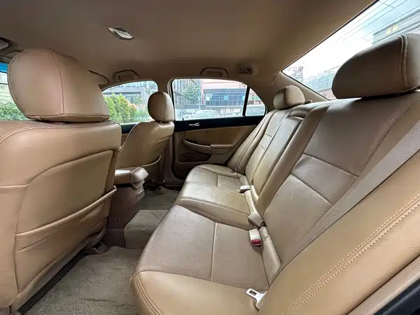 Honda Accord 2005