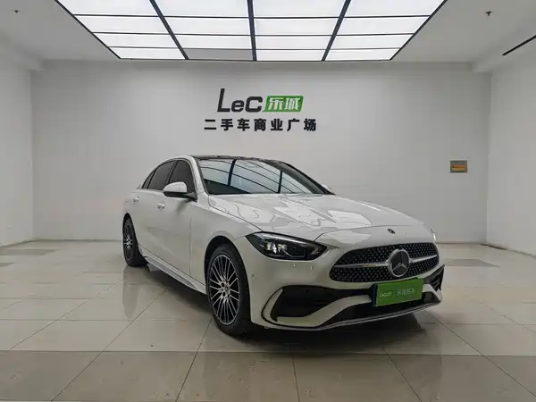 Mercedes-Benz C-Class 2022