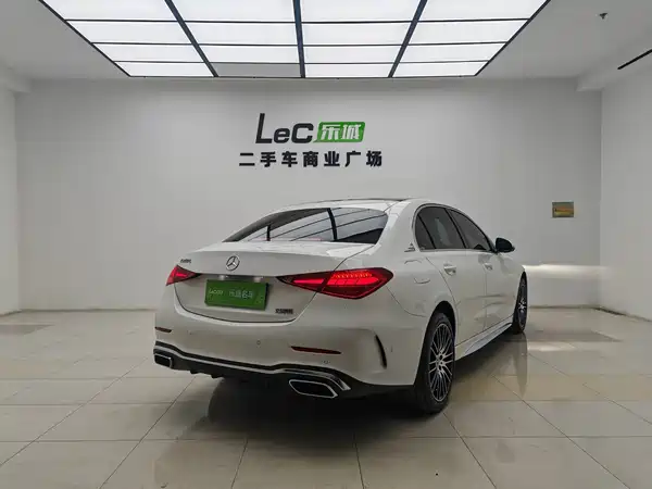 Mercedes-Benz C-Class 2022