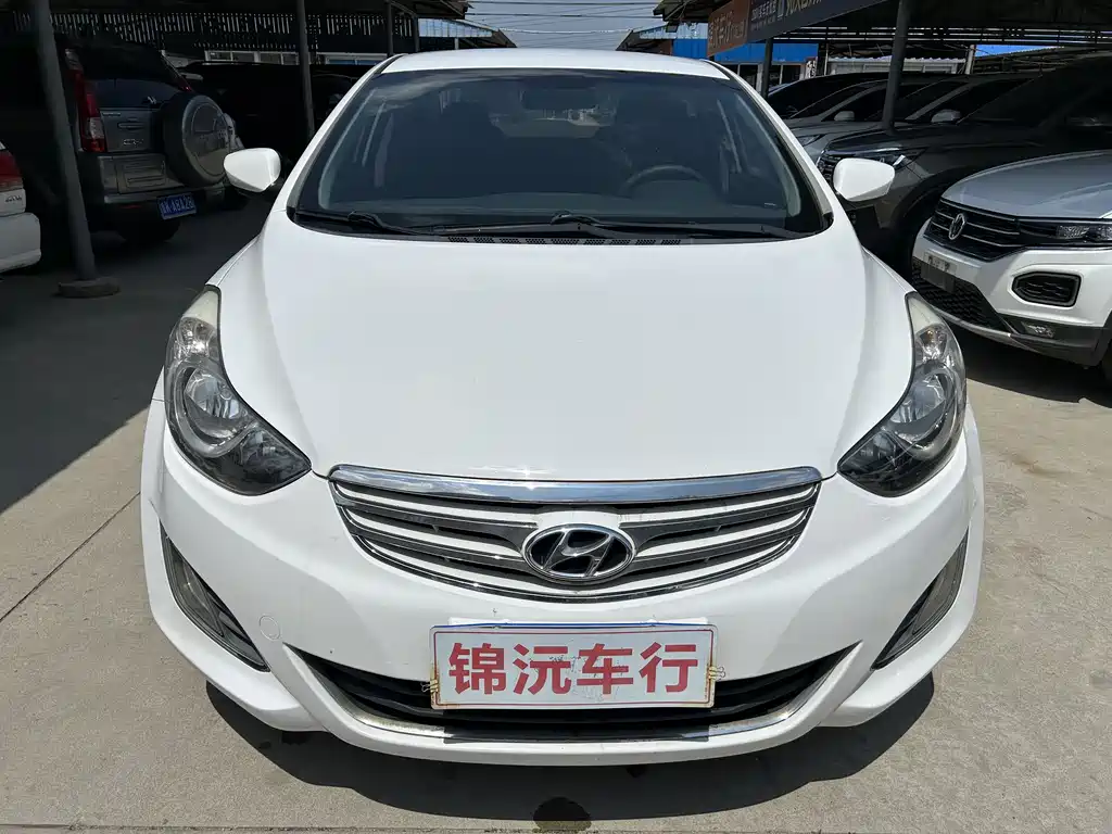 Hyundai Elantra 2014