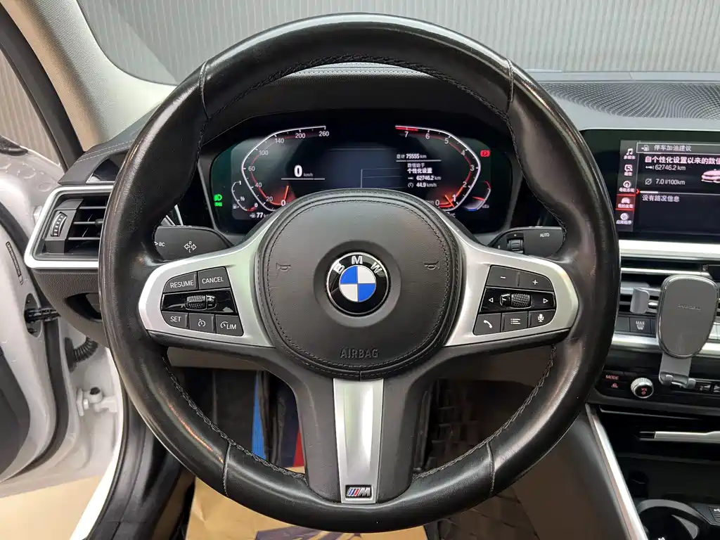 BMW 3 Series 2022 — фото 18