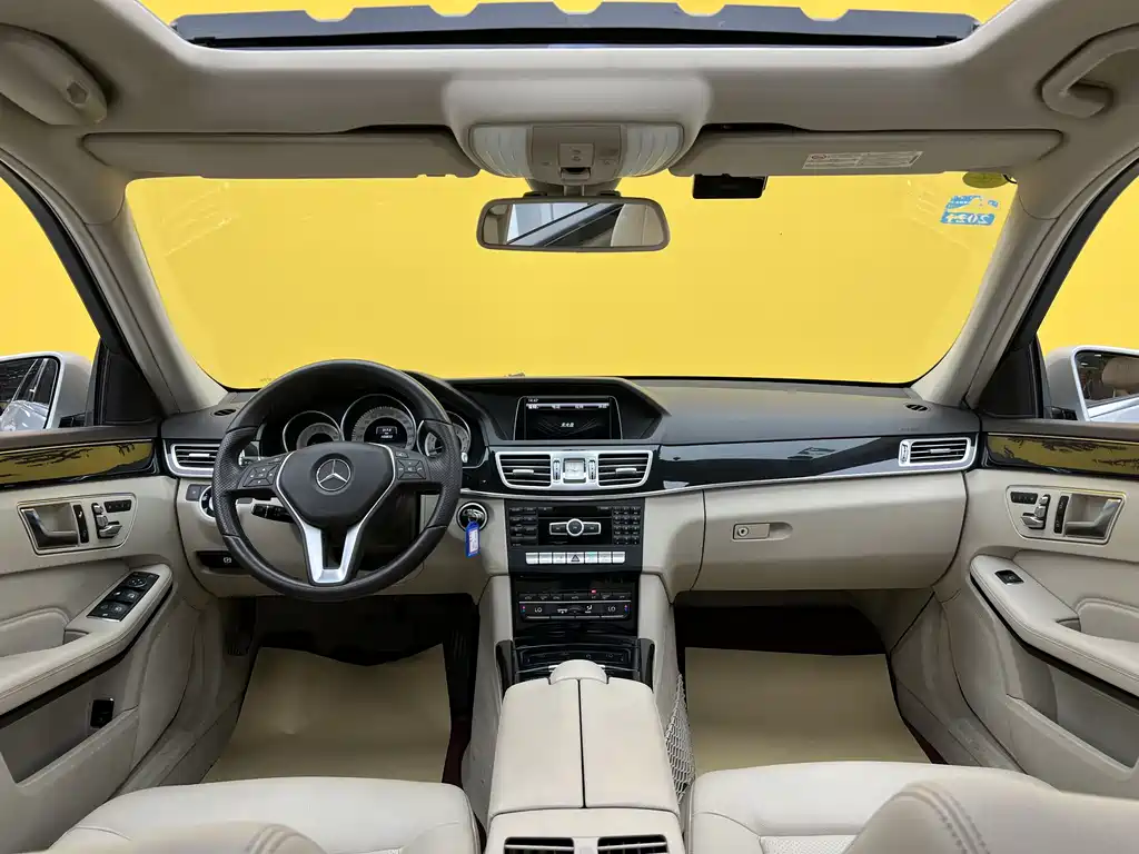 Mercedes-Benz E-Class 2014 — фото 13
