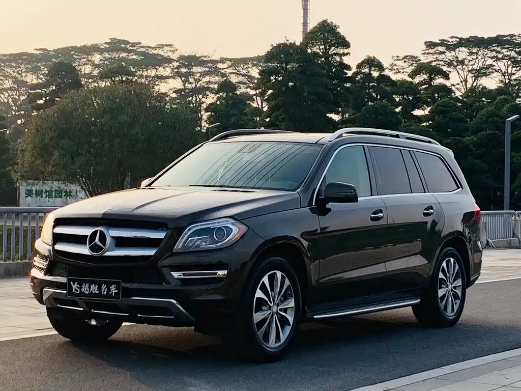 Mercedes-Benz GL-Class 2016 — фото 1