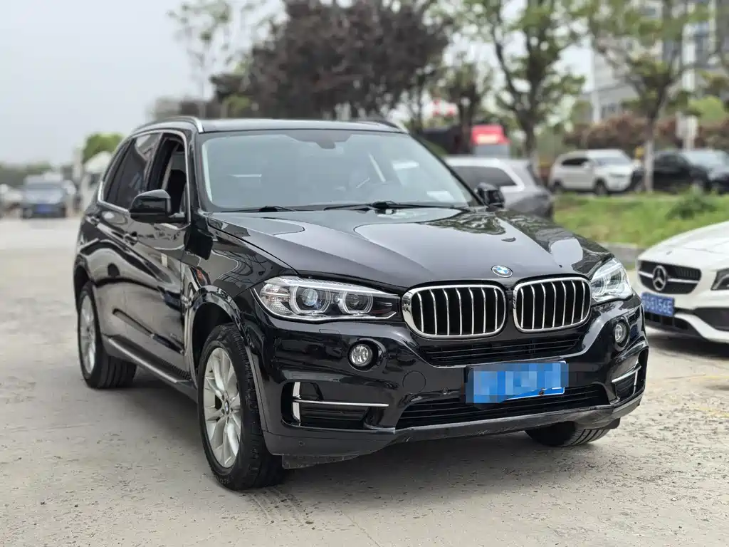 BMW X5 2018 — фото 3