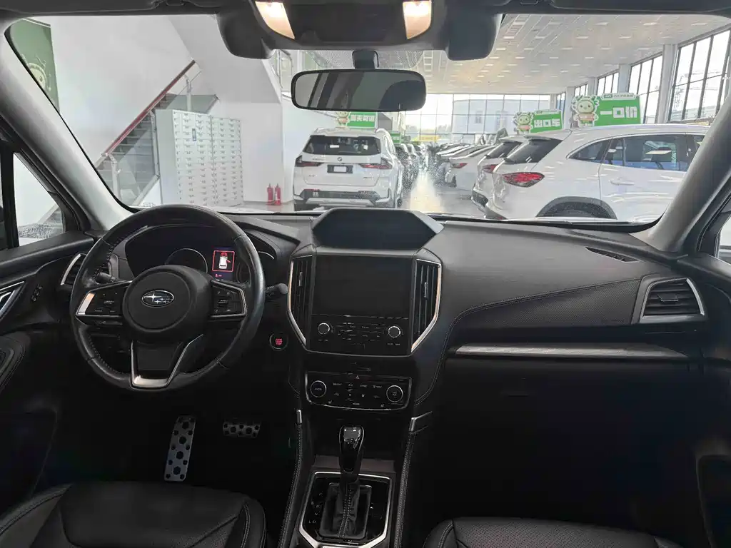 Subaru Forester 2020 — фото 20
