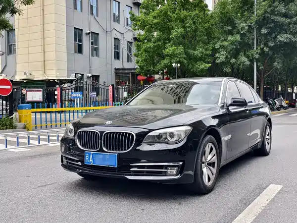 BMW 7 Series 2009