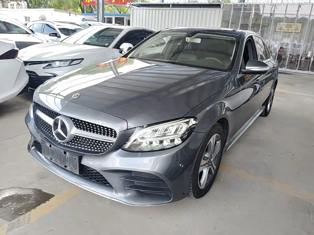 Mercedes-Benz C-Class 2020