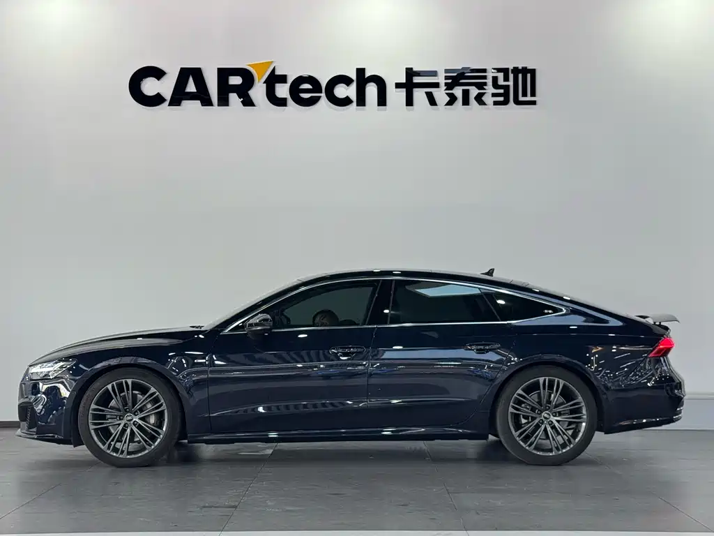 Audi A7 2023 — фото 4