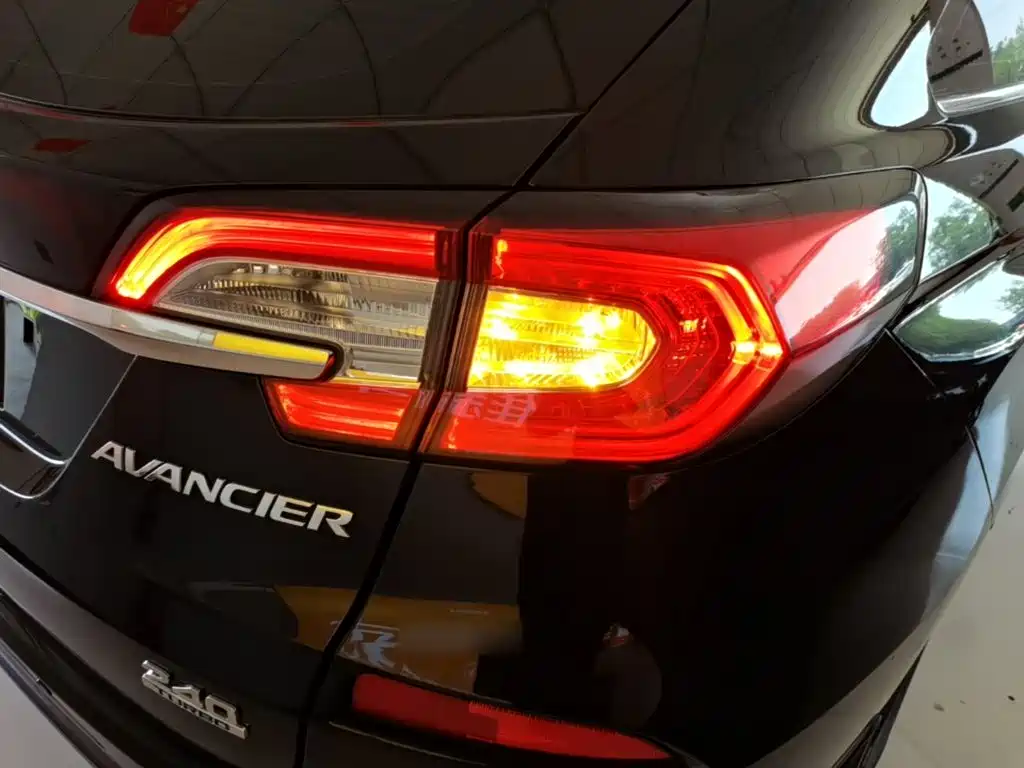 Honda Avancier 2019 — фото 8