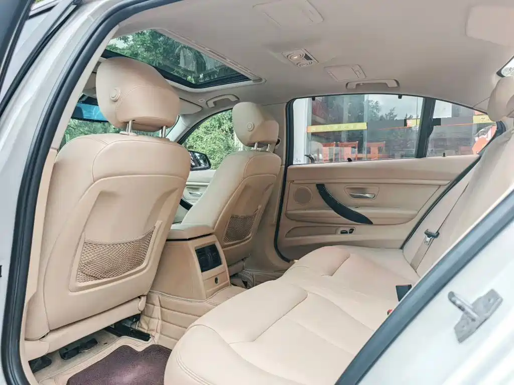BMW 3 Series 2016