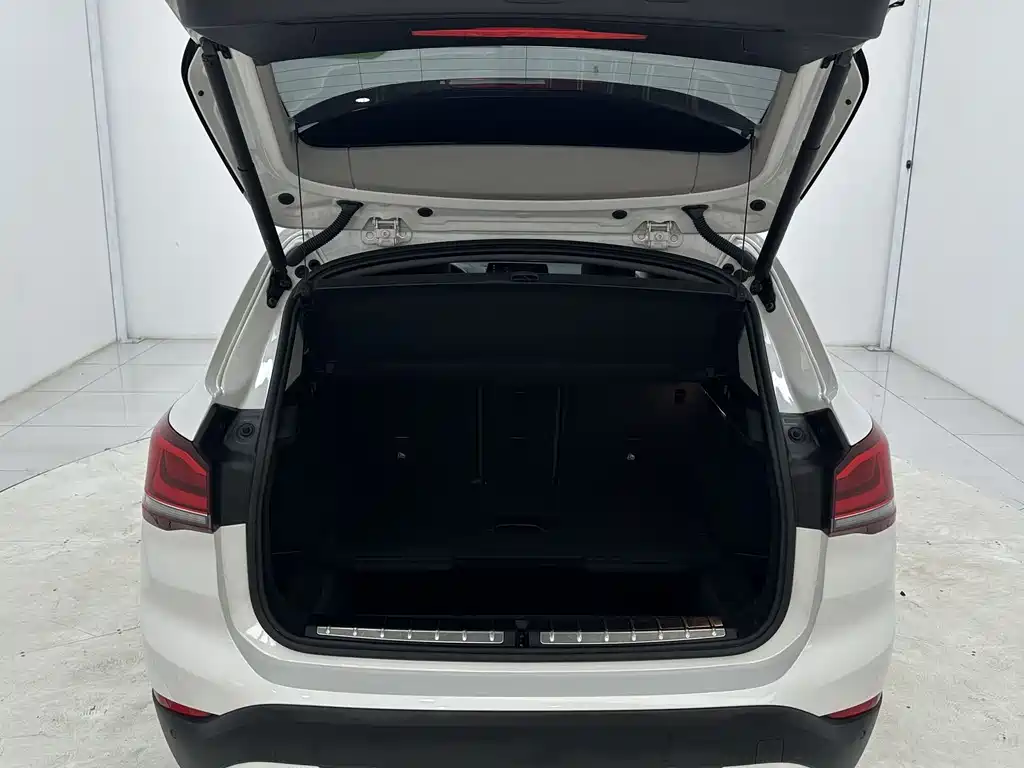 BMW X1 2022 — фото 16