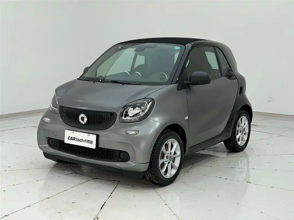 smart Fortwo 2018 — фото 5