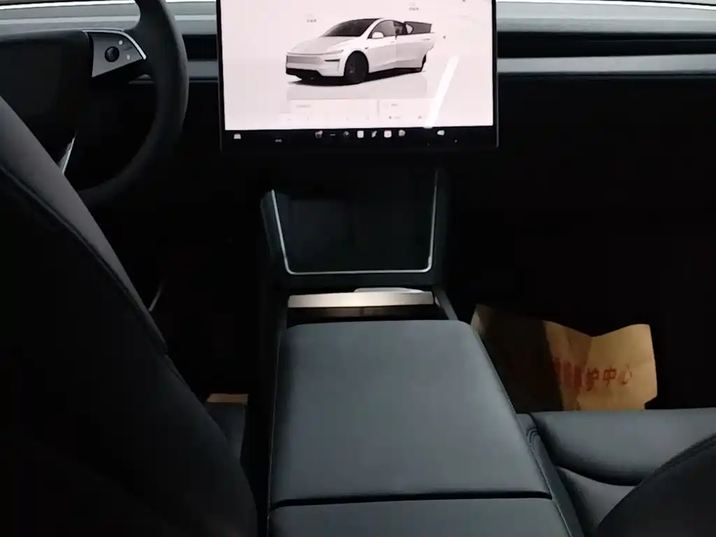 Tesla Model Y 2026