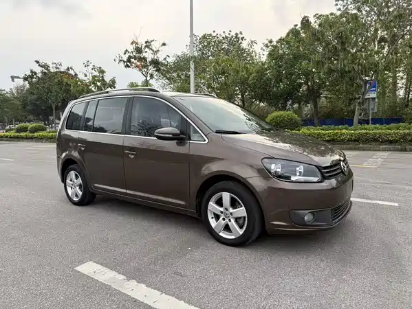 Volkswagen Touran 2013
