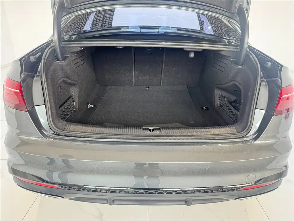 Audi A4L 2022
