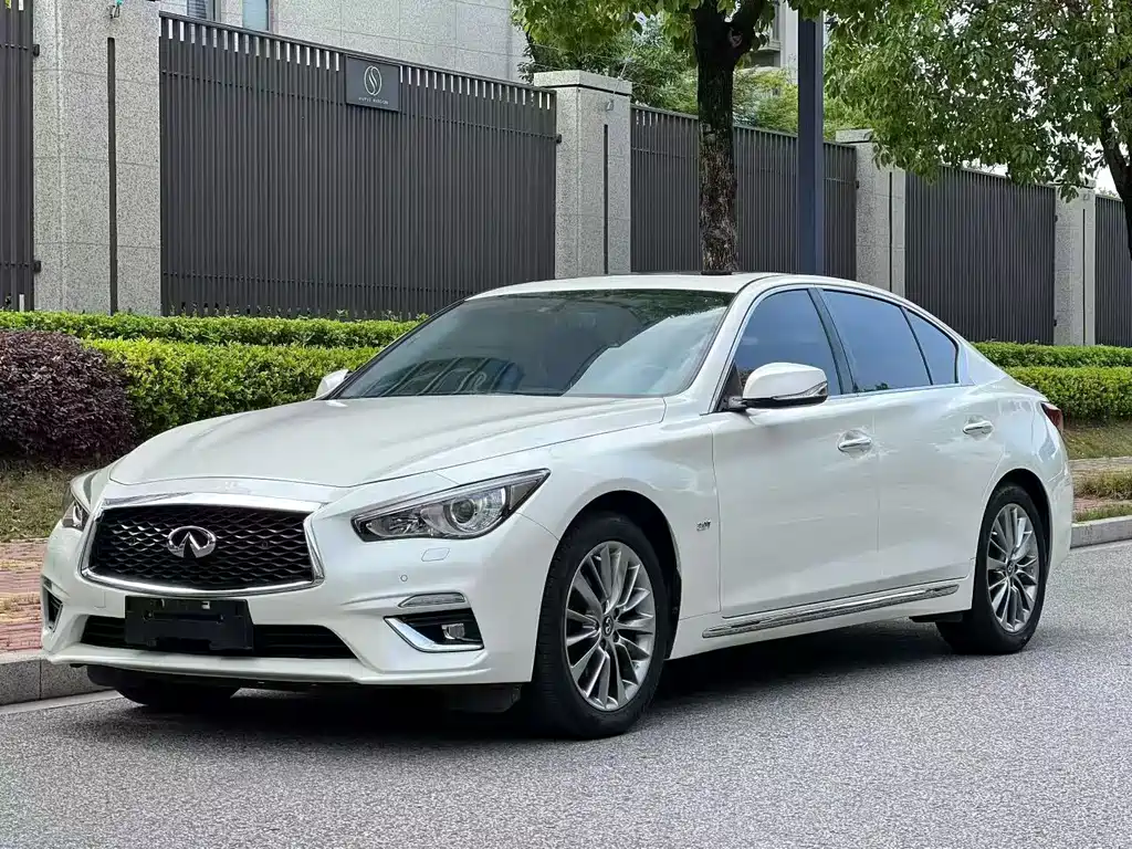 Infiniti Q50L 2020 — фото 1