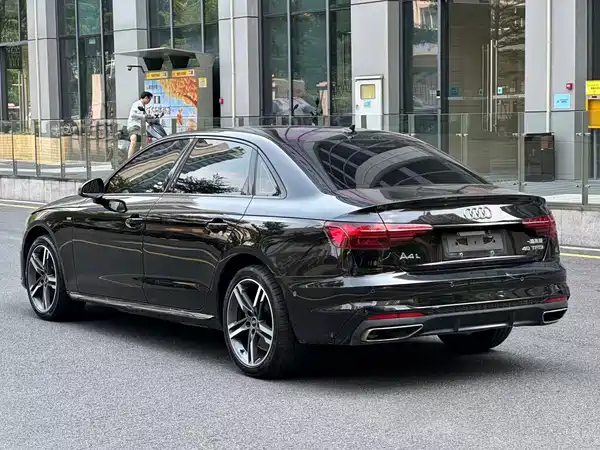 Audi A4L 2022
