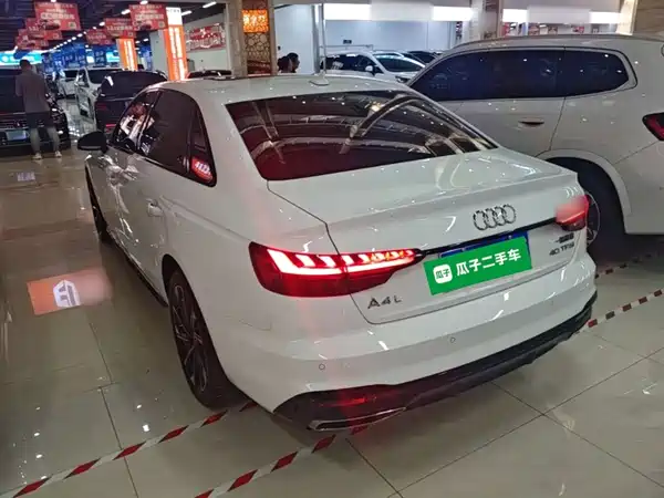Audi A4L 2023