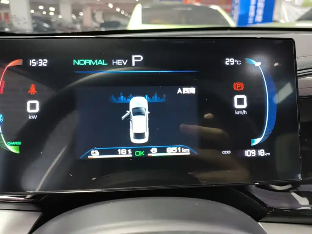 BYD Qin PLUS 2024 — фото 12