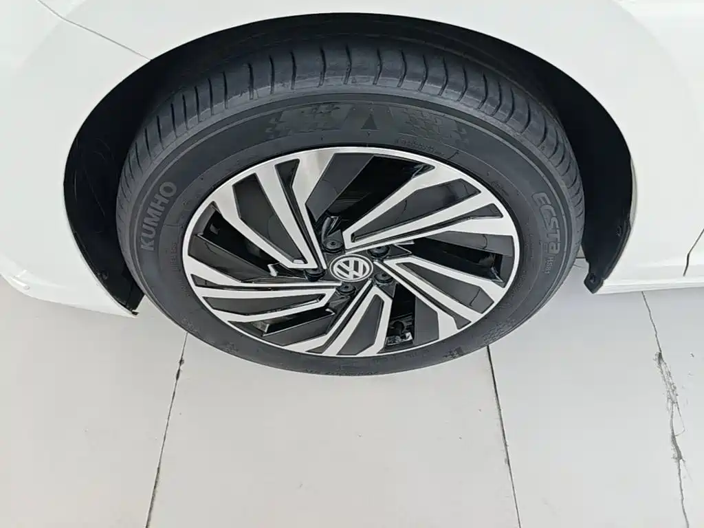 Volkswagen Sagitar 2022 — фото 23