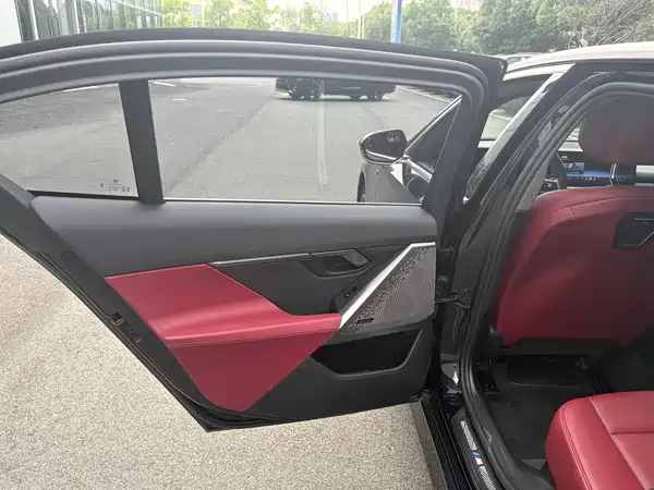 BMW 5 Series 2024