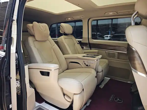 Mercedes-Benz V-Class 2023