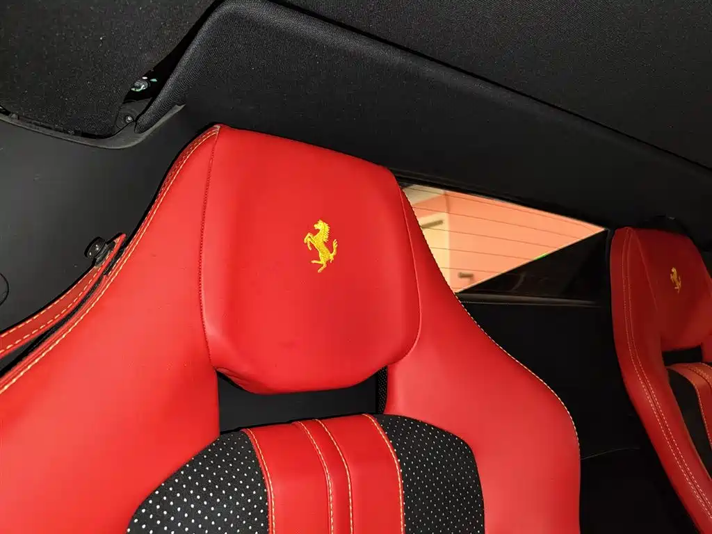 Ferrari F8 2022 — фото 7