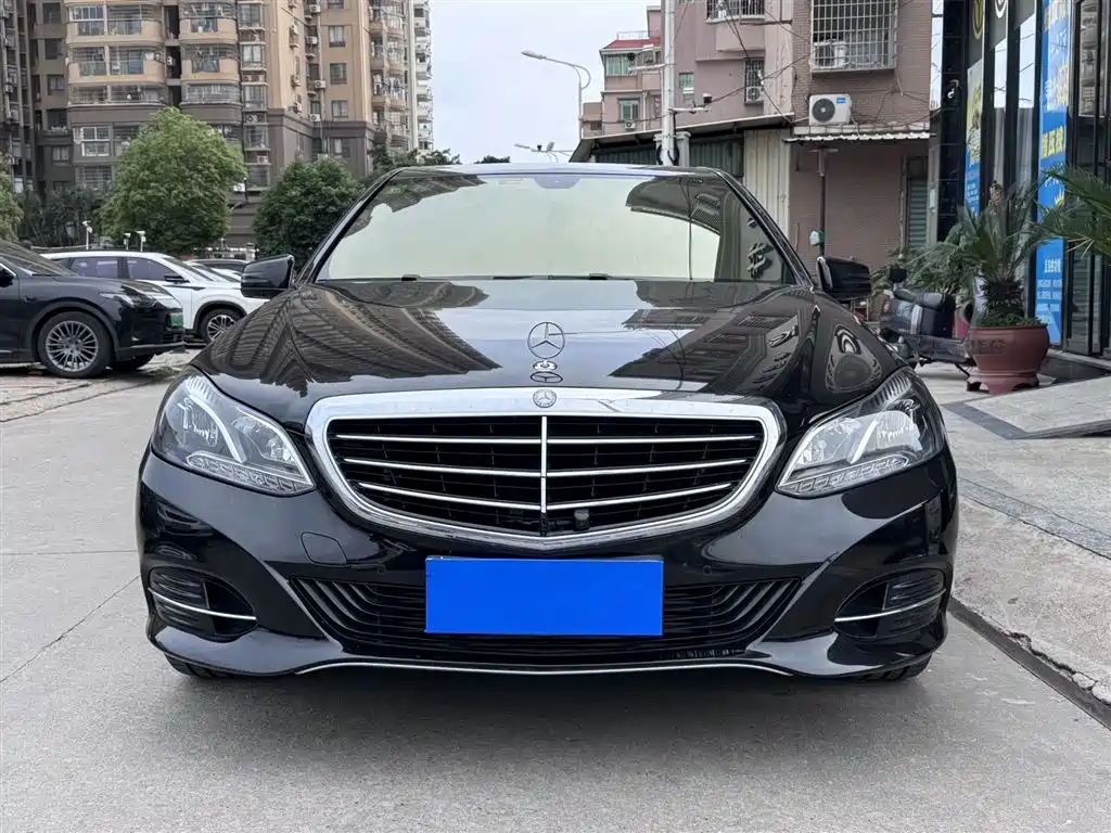 Mercedes-Benz E-Class 2015 — фото 2