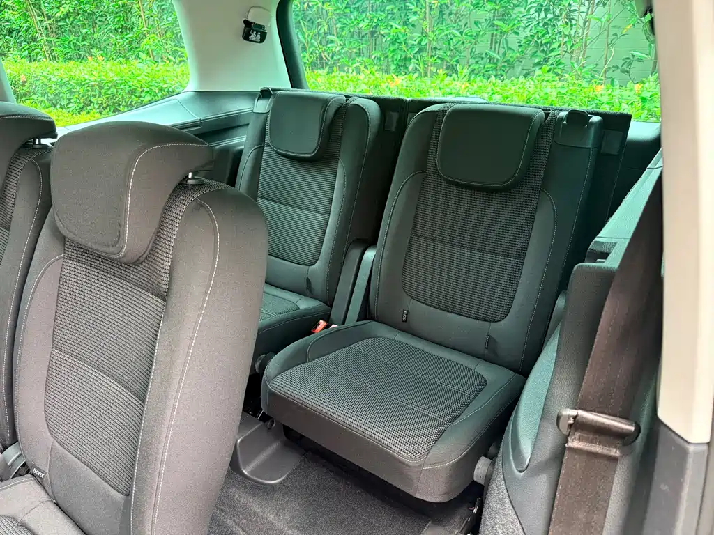 Volkswagen Sharan 2017 — фото 10
