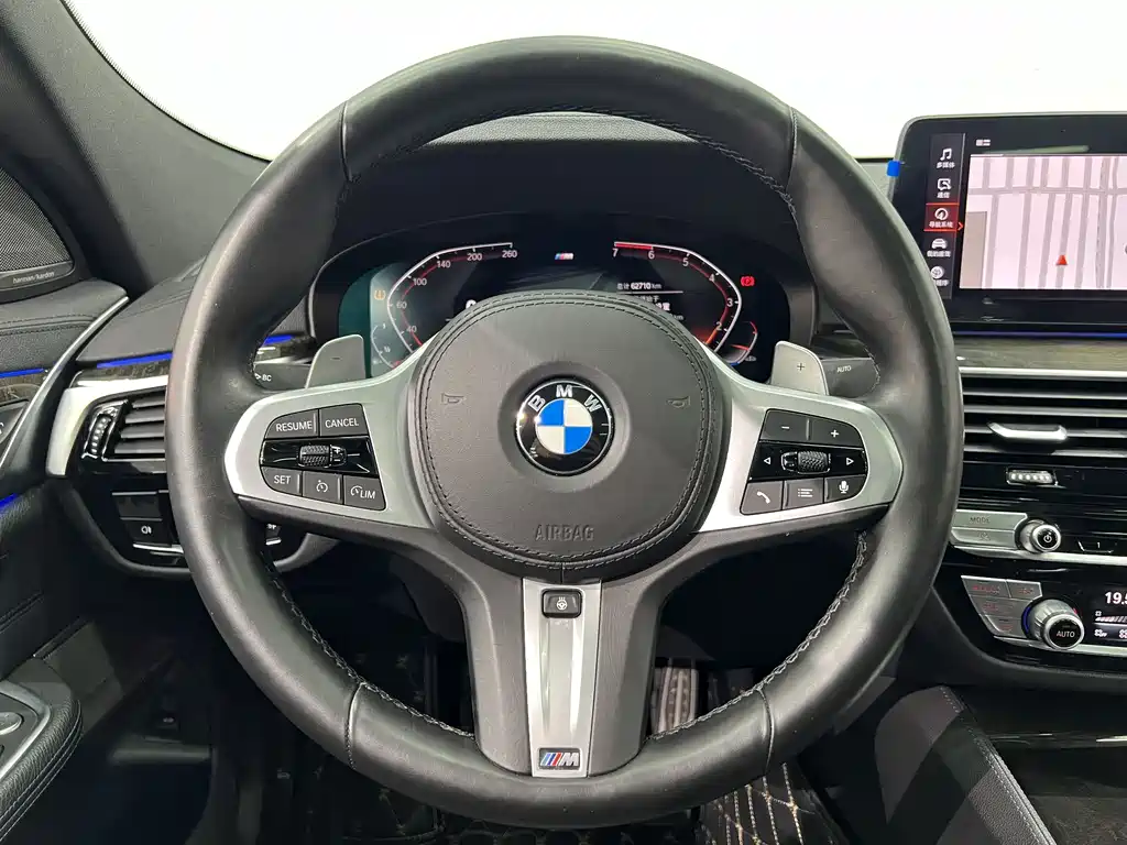 BMW 6 Series GT 2021 — фото 17