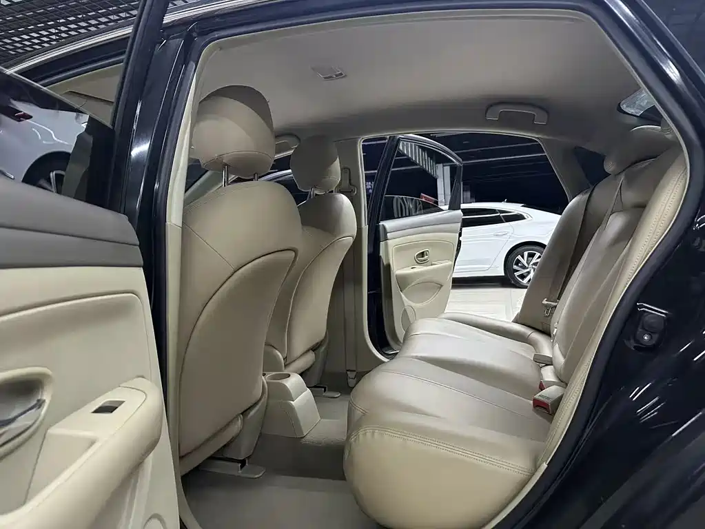 Nissan Sylphy 2018 — фото 5