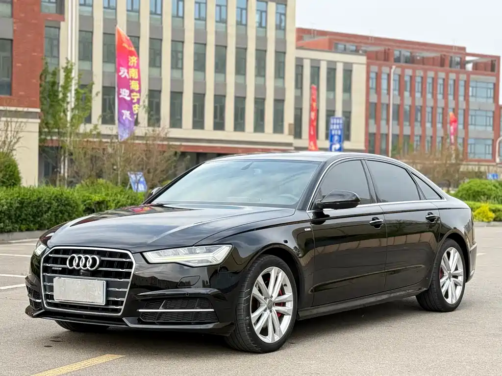 Audi A6L 2018 — фото 1