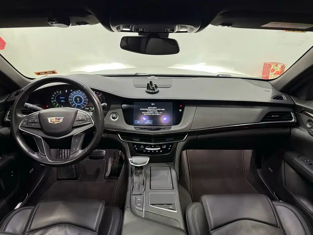 Cadillac CT6 Plug-in 2018 — фото 14