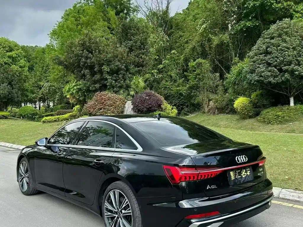 Audi A6L 2025