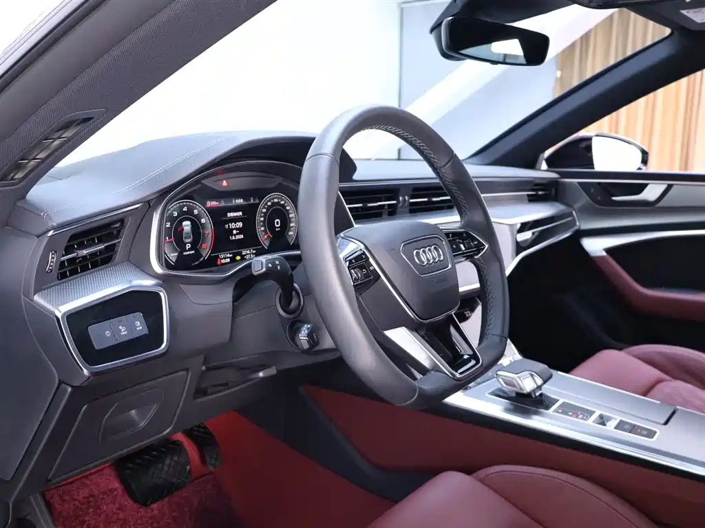 Audi A7L 2023 — фото 11