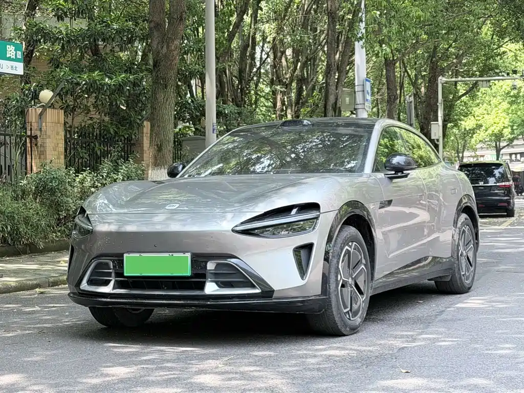 Xiaomi YU7 2025