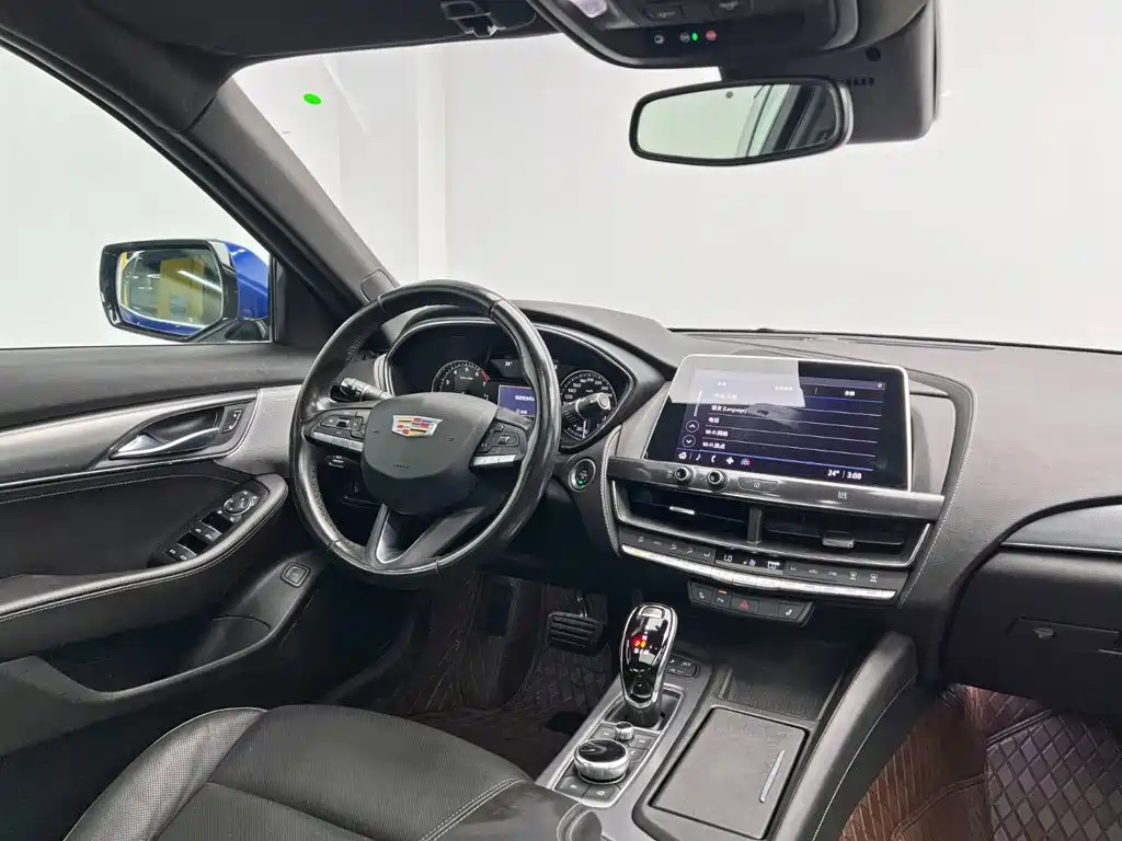 Cadillac CT5 2021 — фото 24