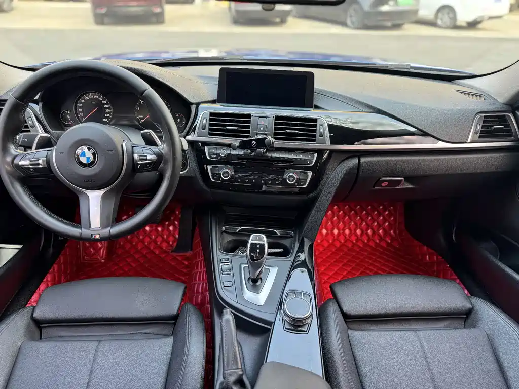 BMW 3 Series 2019 — фото 4