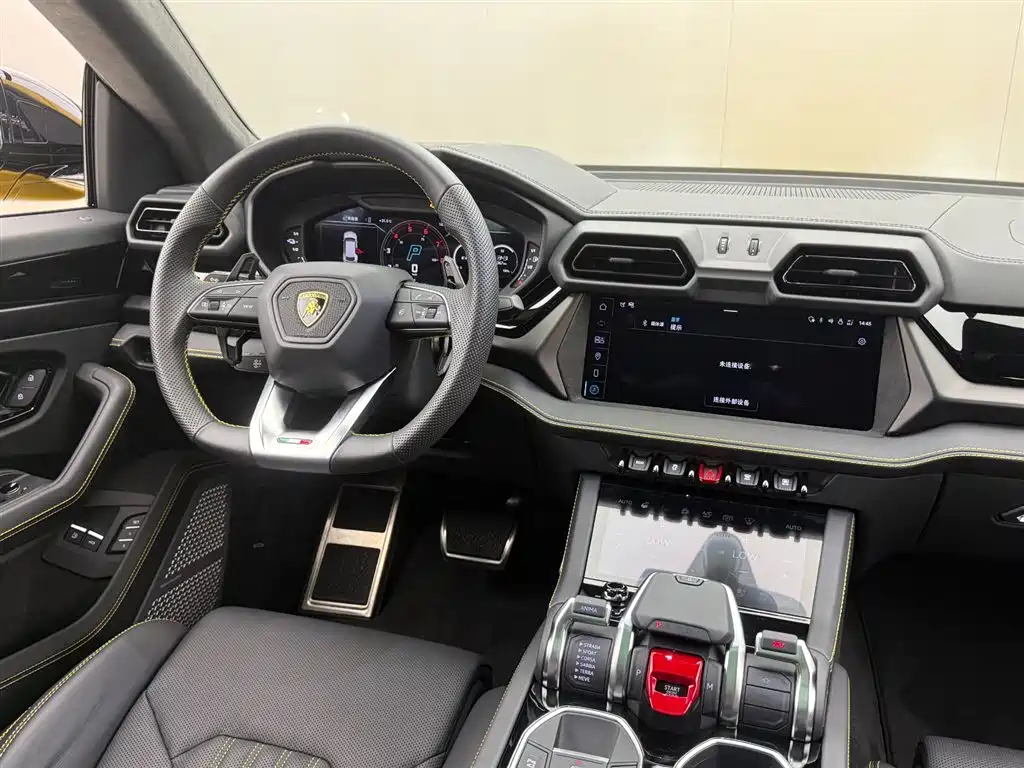Lamborghini Urus SE 2026