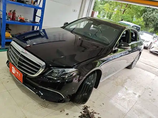 Mercedes-Benz E-Class 2017