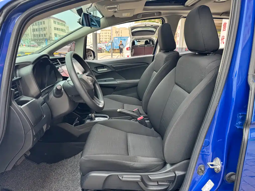 Honda Fit 2018 — фото 6