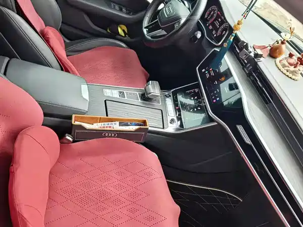 Audi A6L 2025