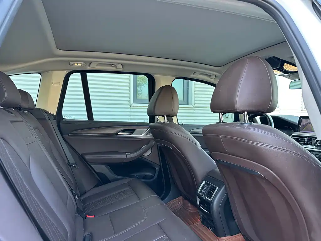 BMW X3 2022 — фото 10